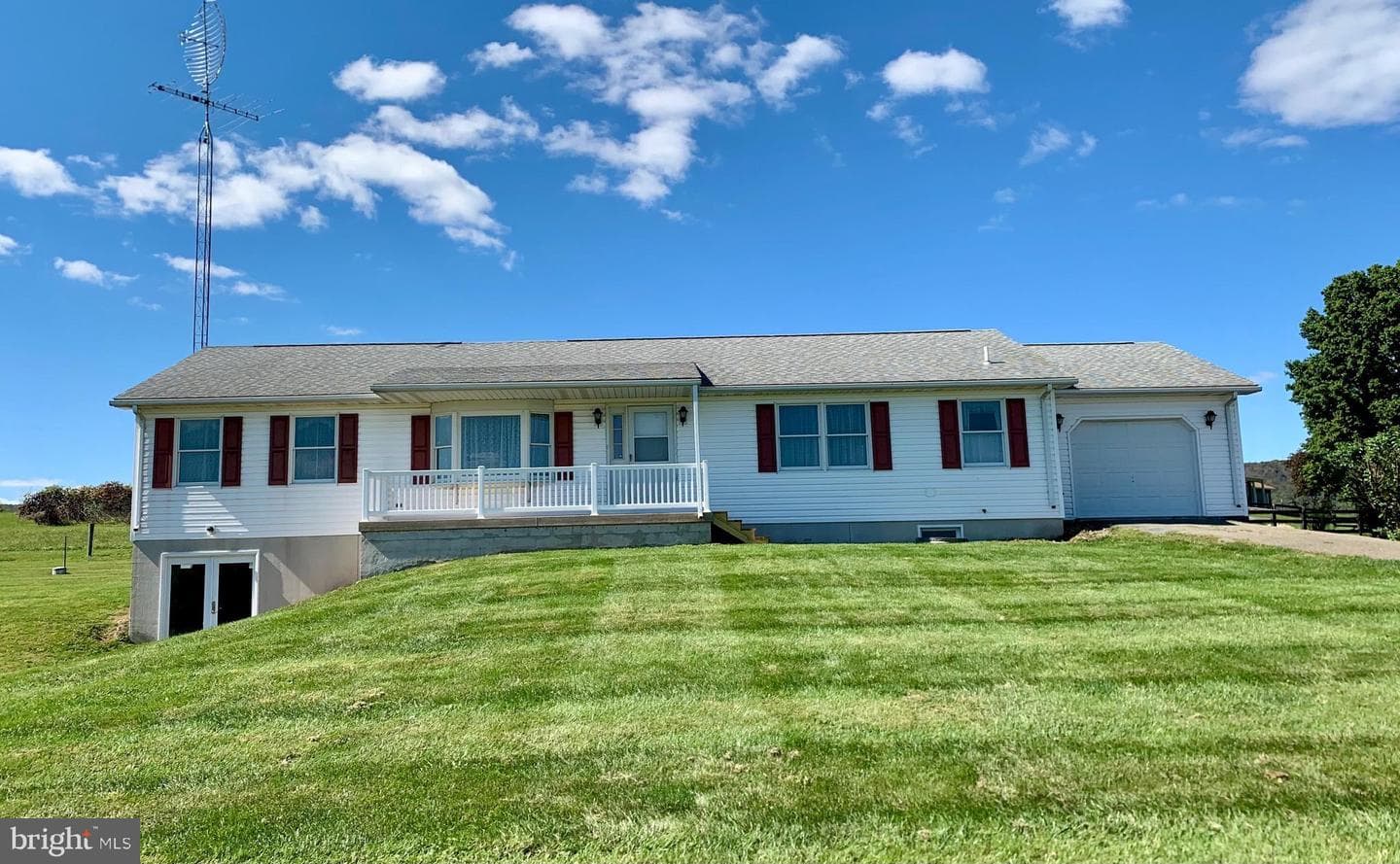 12331 Pleasant Walk Road photo 3