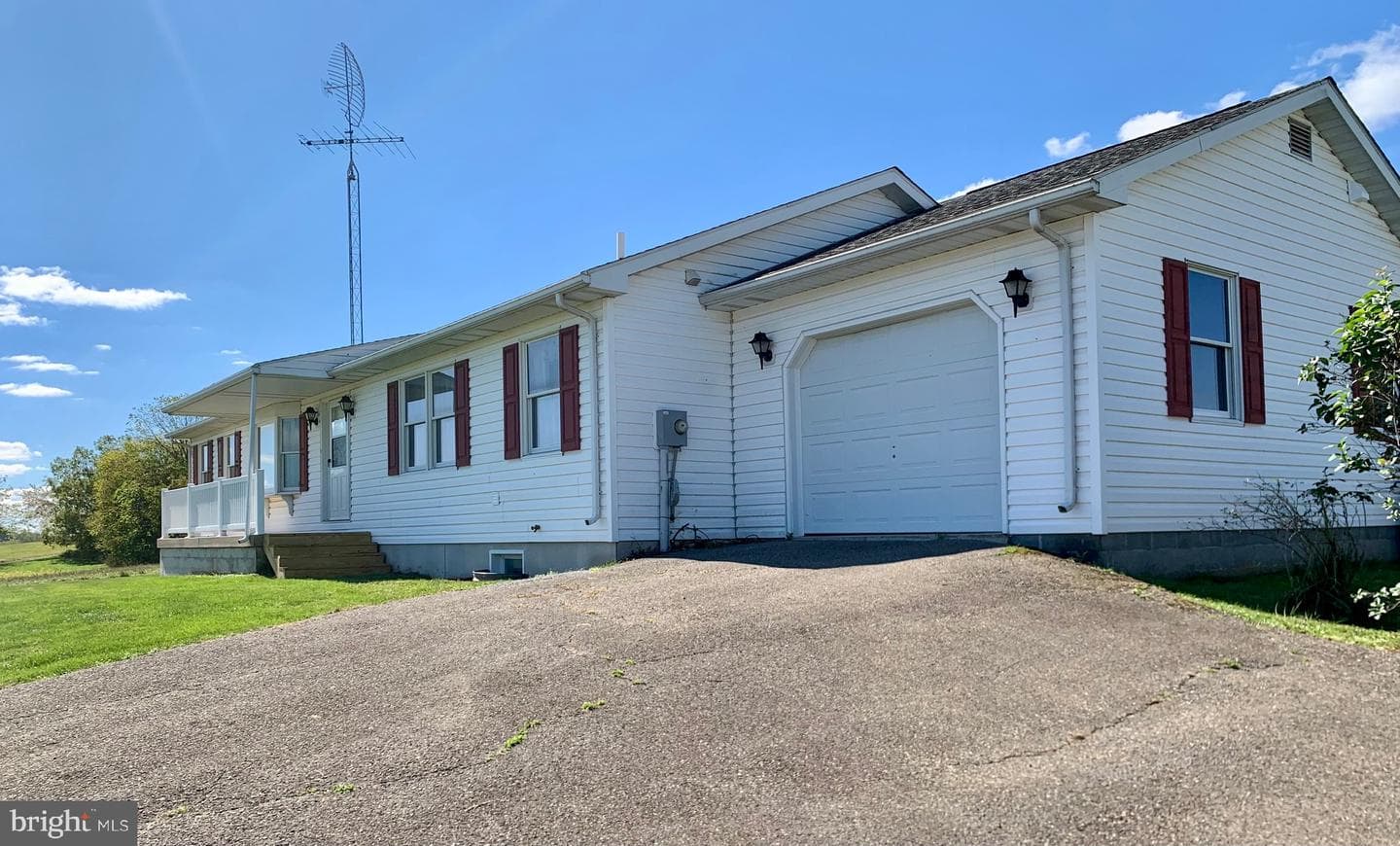 12331 Pleasant Walk Road photo 4