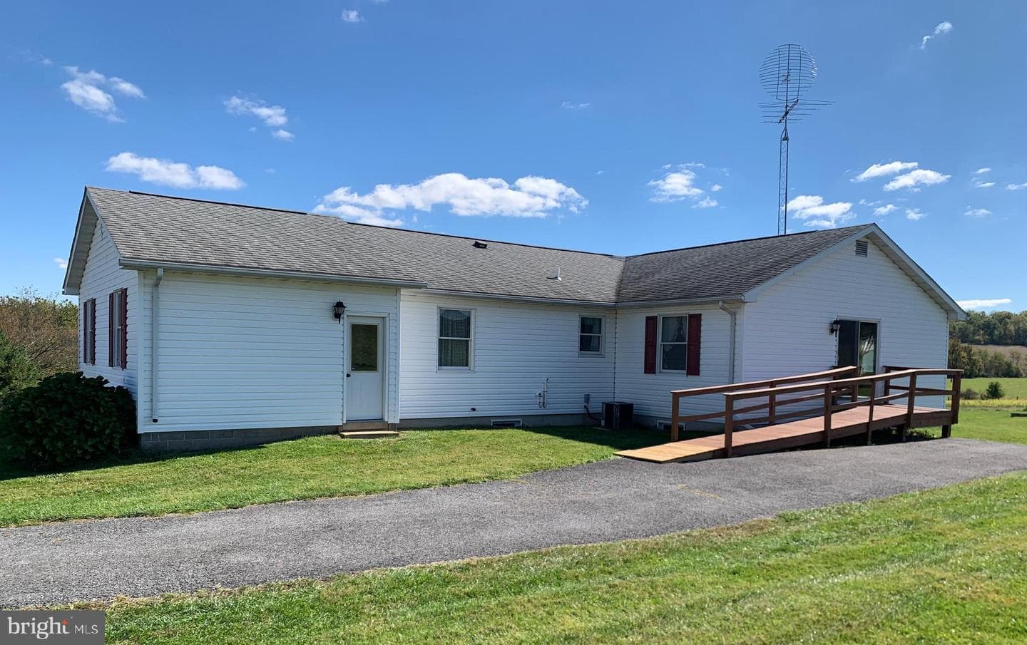 12331 Pleasant Walk Road photo 5