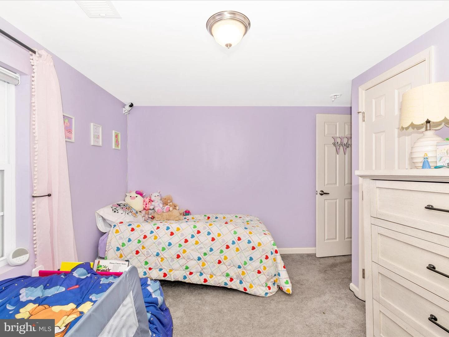 275 Depaul Street photo 35