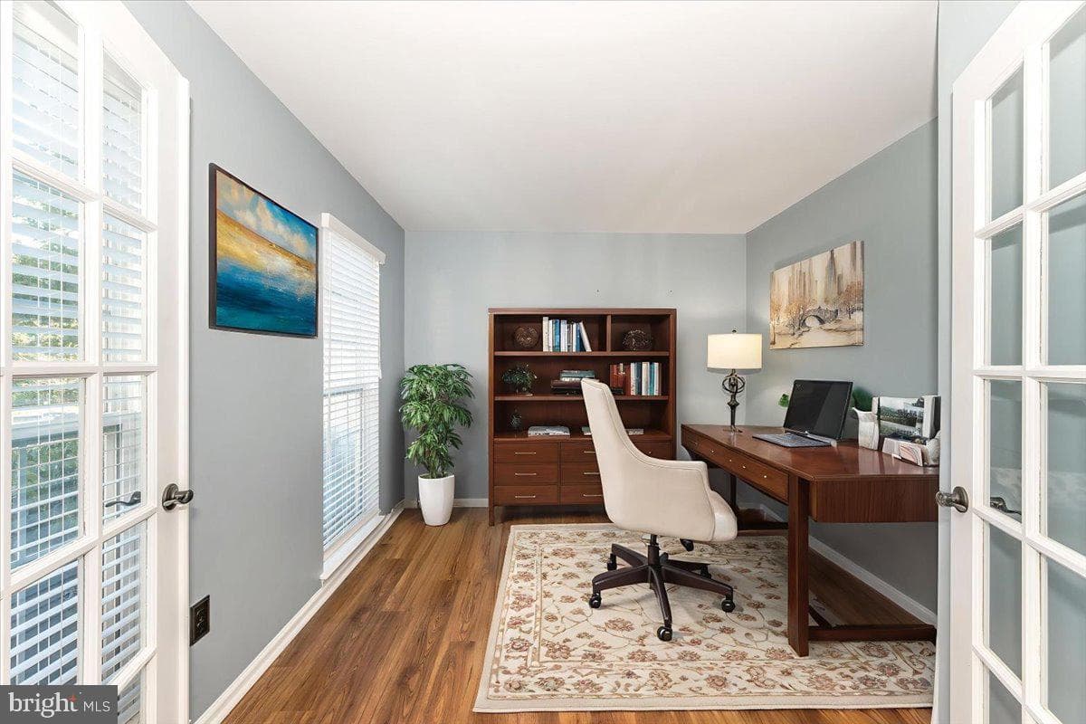 2124 Carroll Creek View Court photo 10