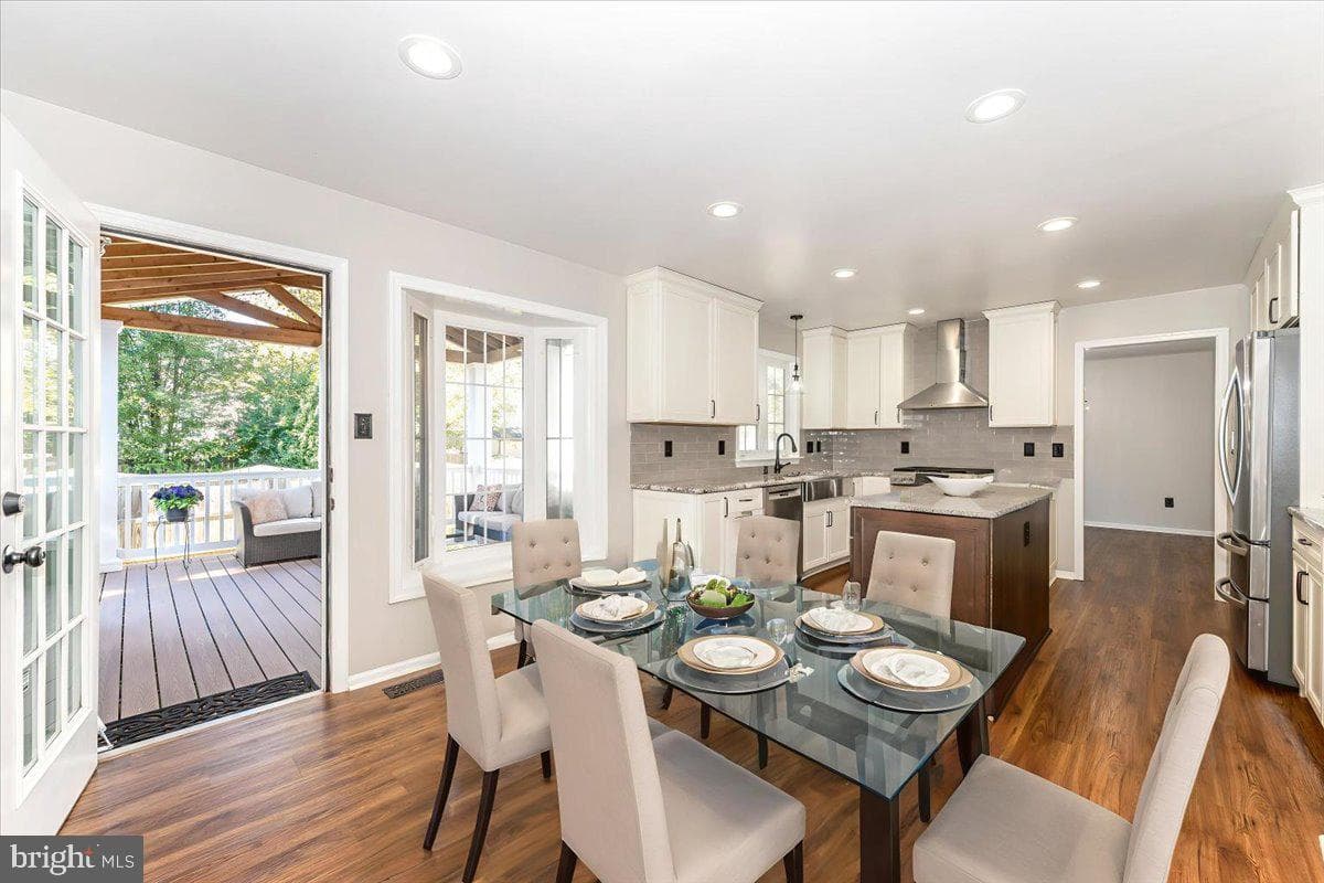 2124 Carroll Creek View Court photo 17