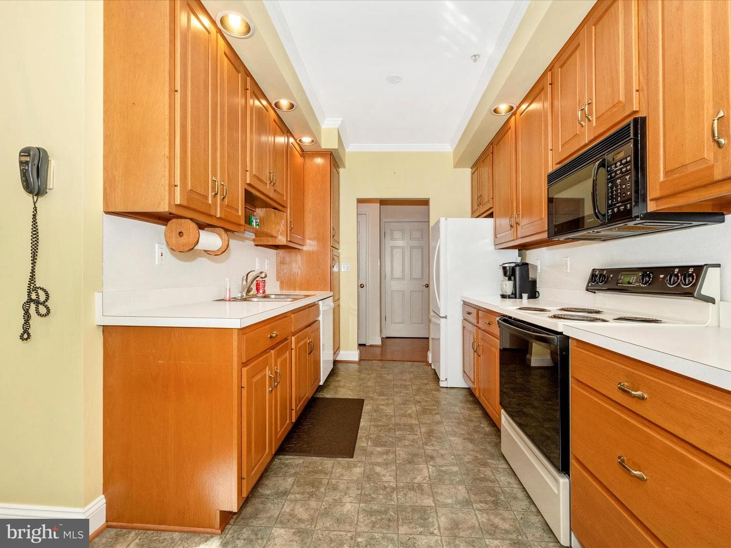 10 Rosewood Court #104 photo 18