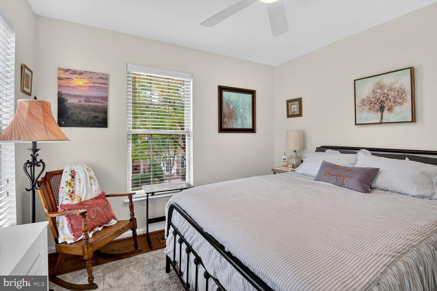 2204 Garden Lane photo 20
