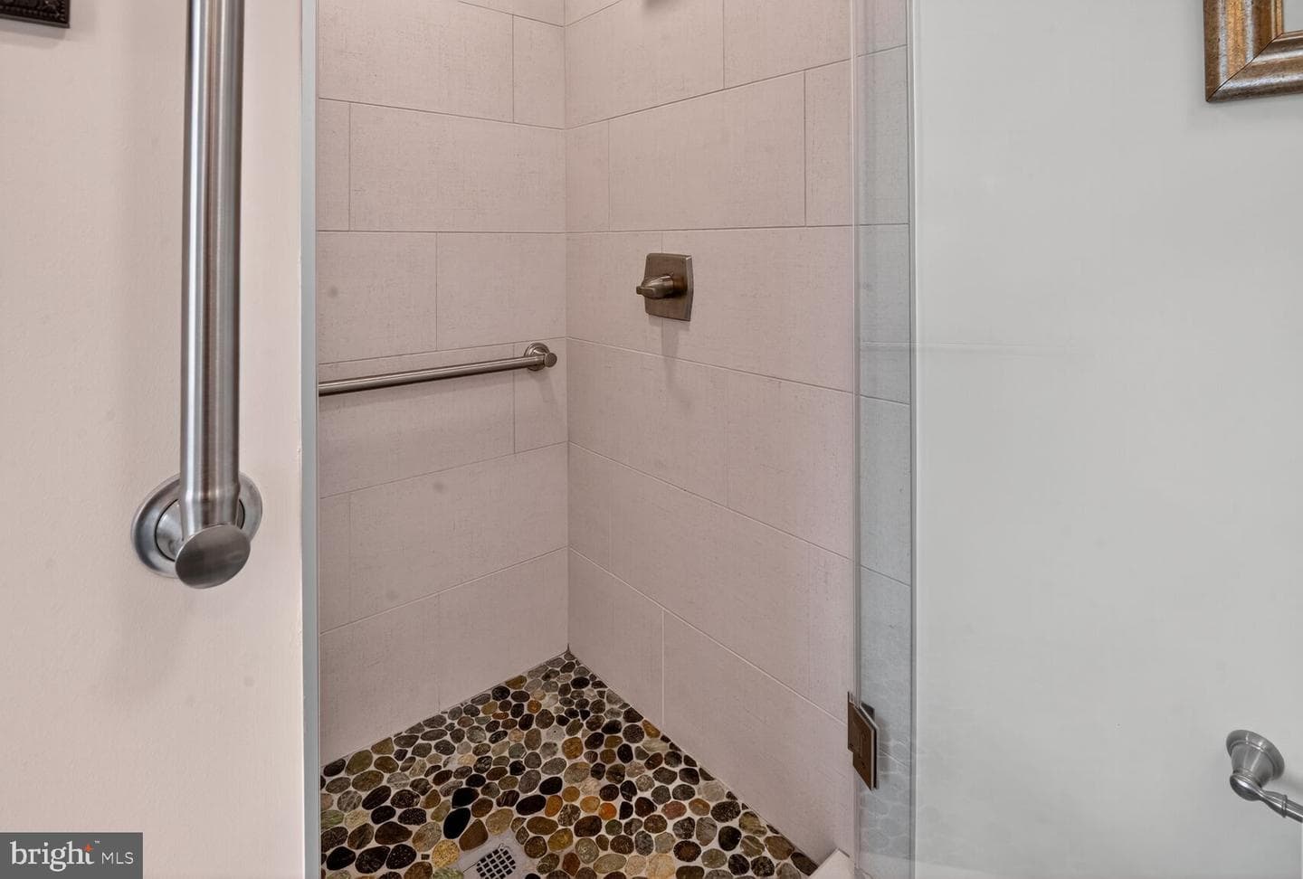 2204 Garden Lane photo 25