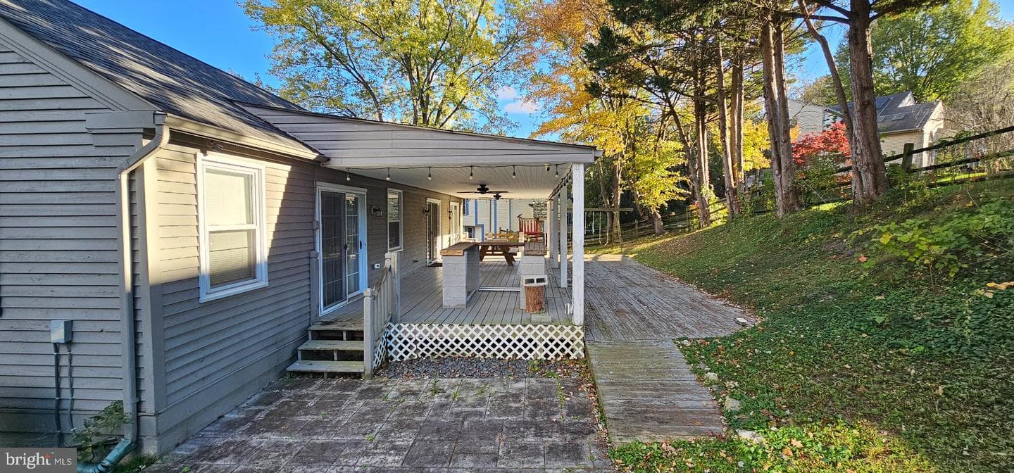 10599 High Beach Court photo 23