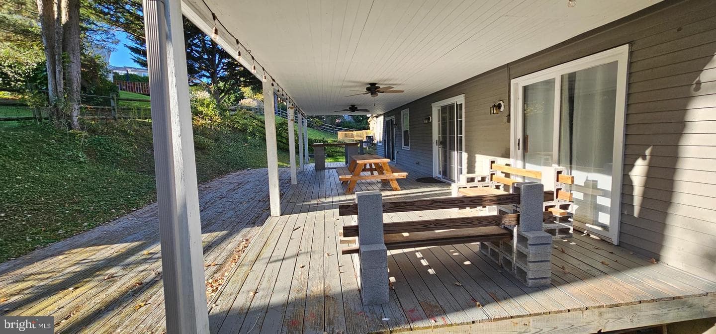 10599 High Beach Court photo 24