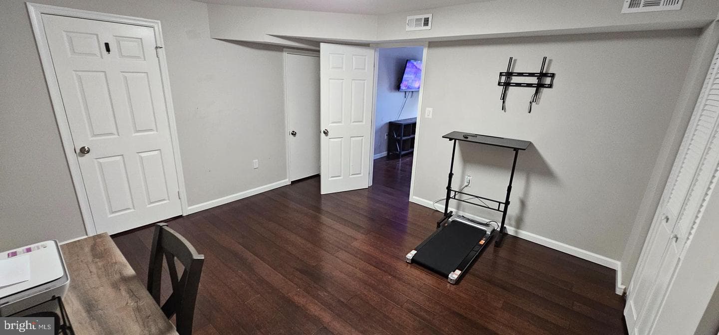10599 High Beach Court photo 5