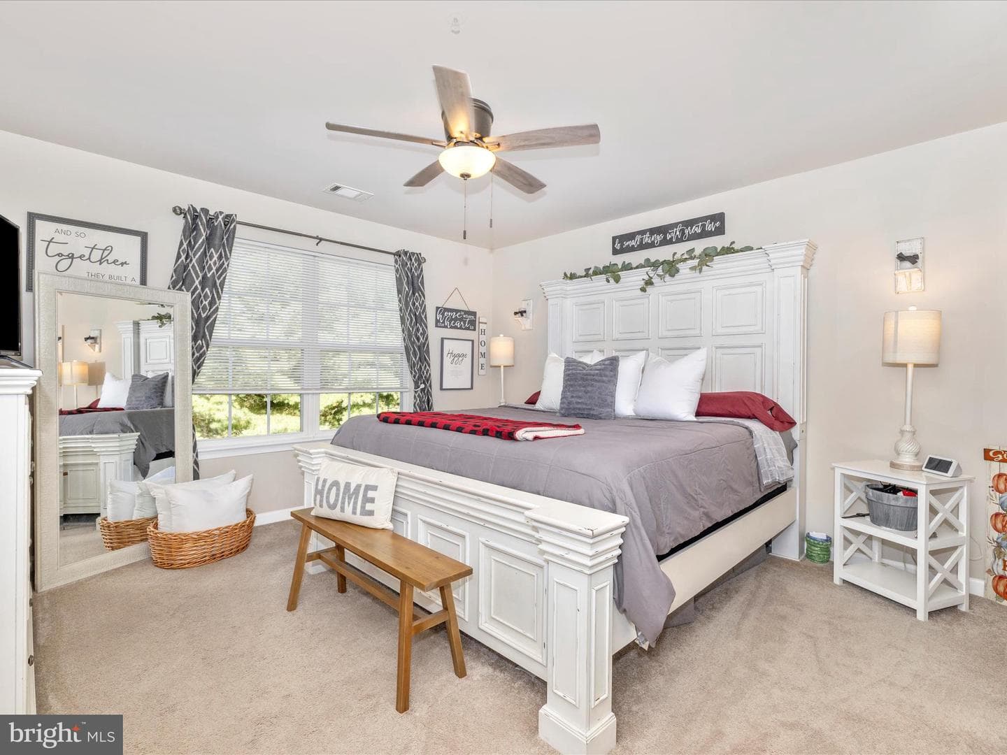 1003 Lavenport Way photo 27