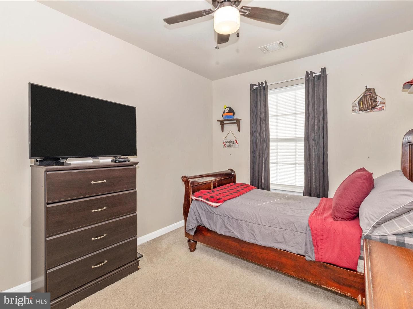 1003 Lavenport Way photo 35