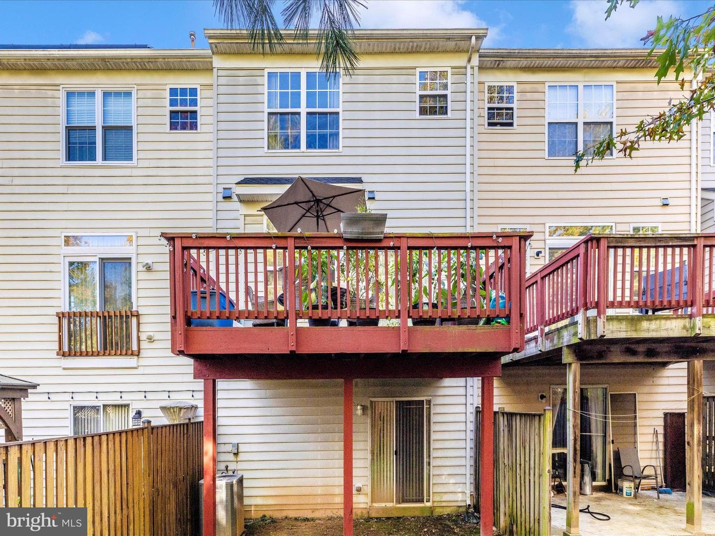 1003 Lavenport Way photo 48