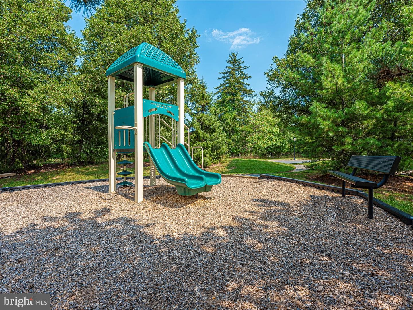 1003 Lavenport Way photo 57