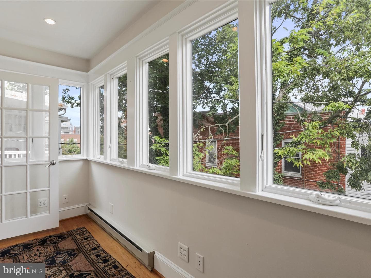 518 Elm Street photo 27