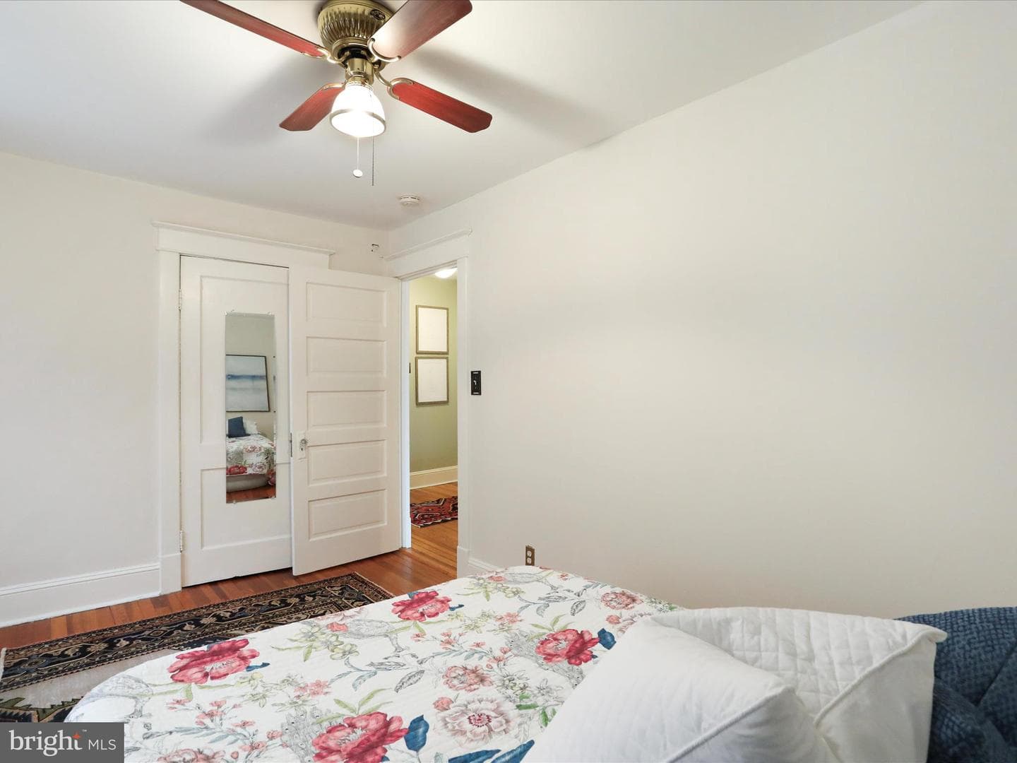 518 Elm Street photo 29
