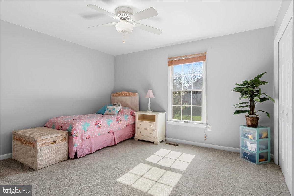 2110 Foxfield photo 30