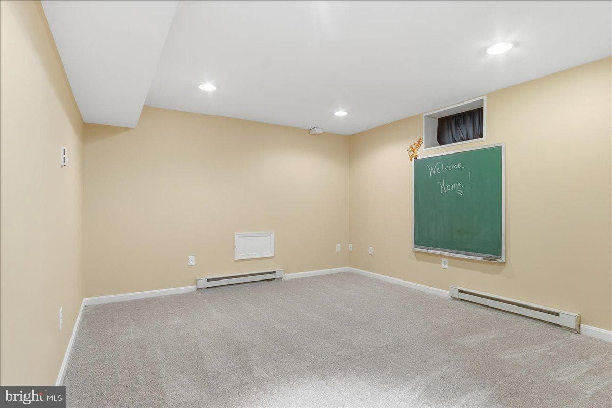 2110 Foxfield photo 36