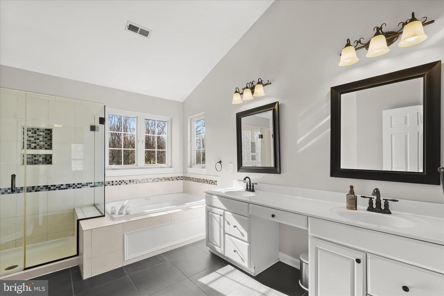 11207 Bramblewood Court photo 39