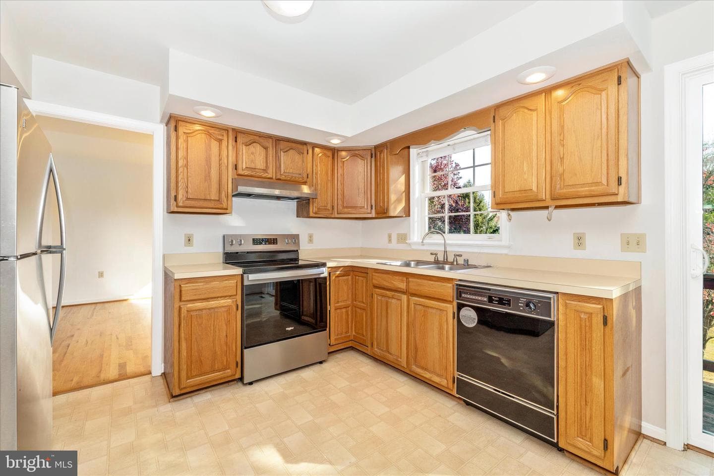 10255 Rollingridge Court photo 14