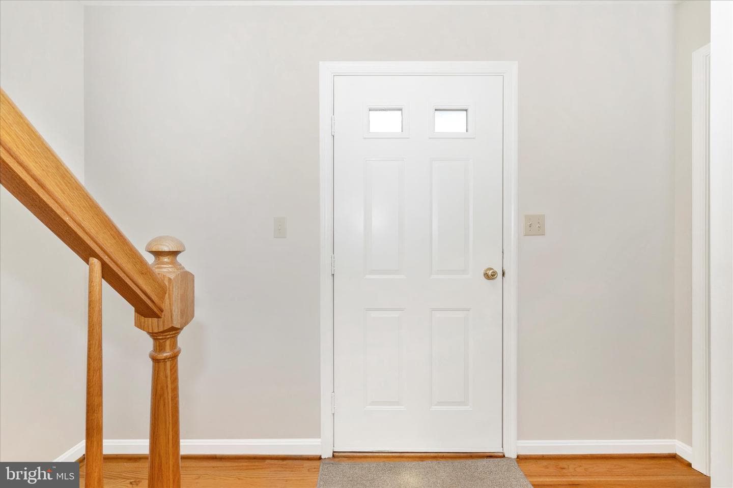 10255 Rollingridge Court photo 3