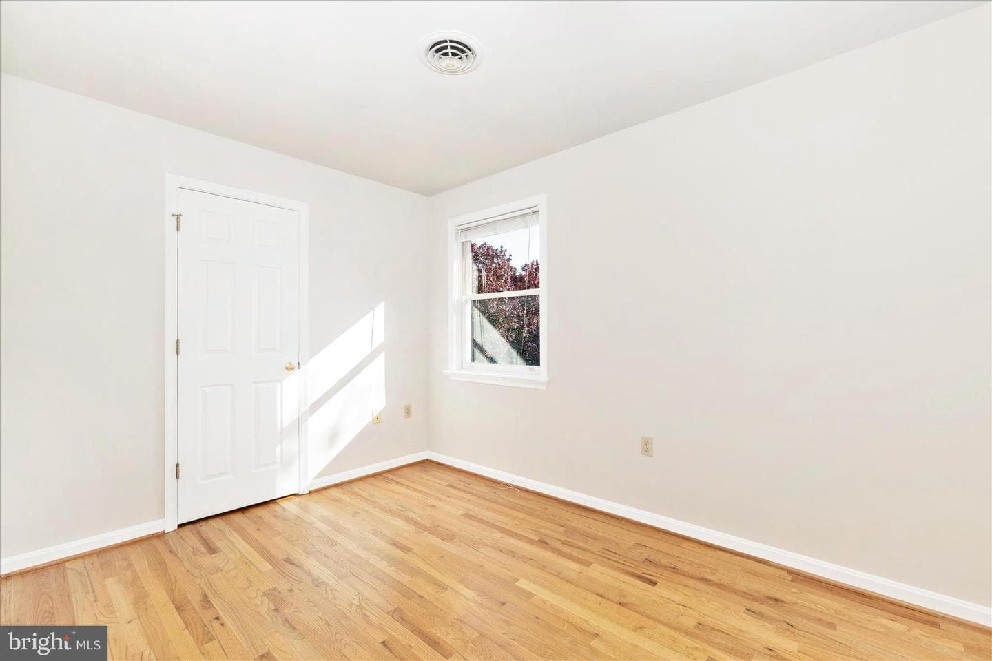 10255 Rollingridge Court photo 36