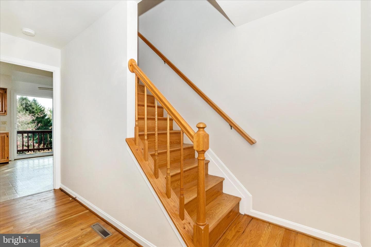 10255 Rollingridge Court photo 5