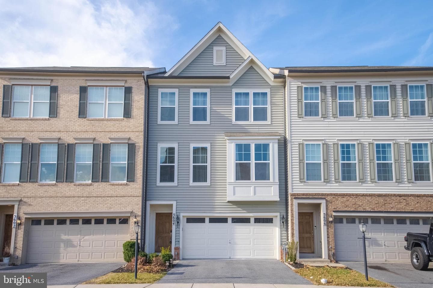 5604 Scott Ridge Place photo 1