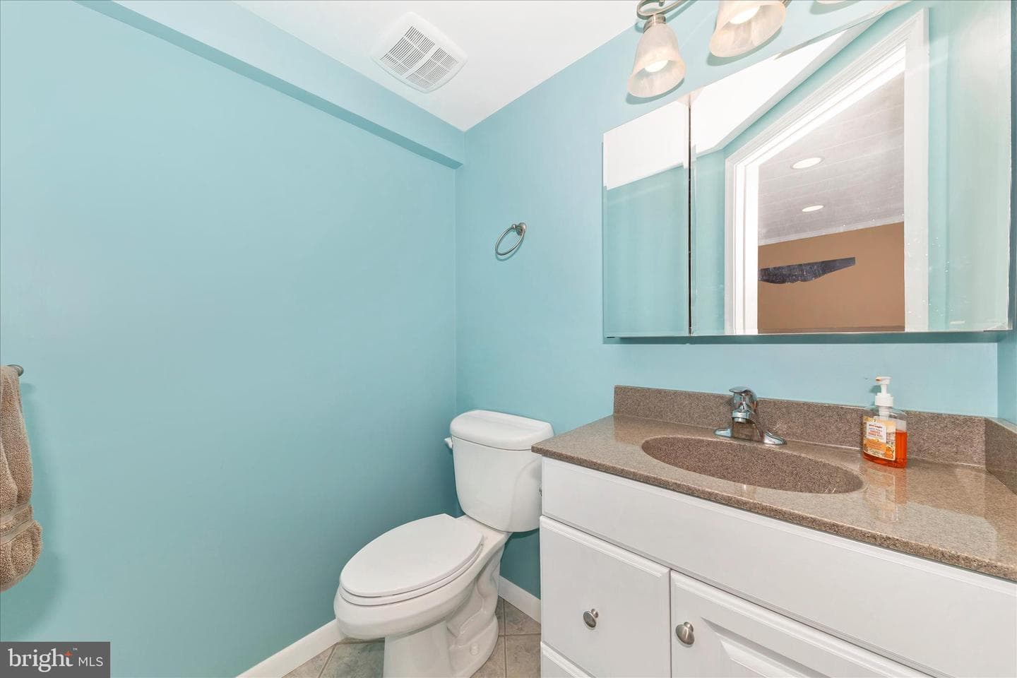 3 Keller Lane photo 36