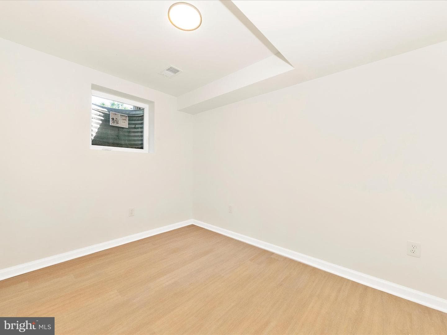 1305 Peachtree Court photo 35
