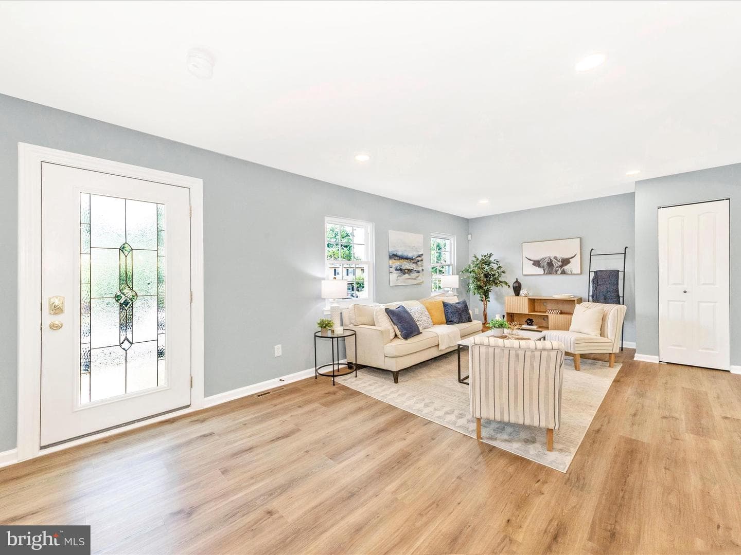 1305 Peachtree Court photo 4