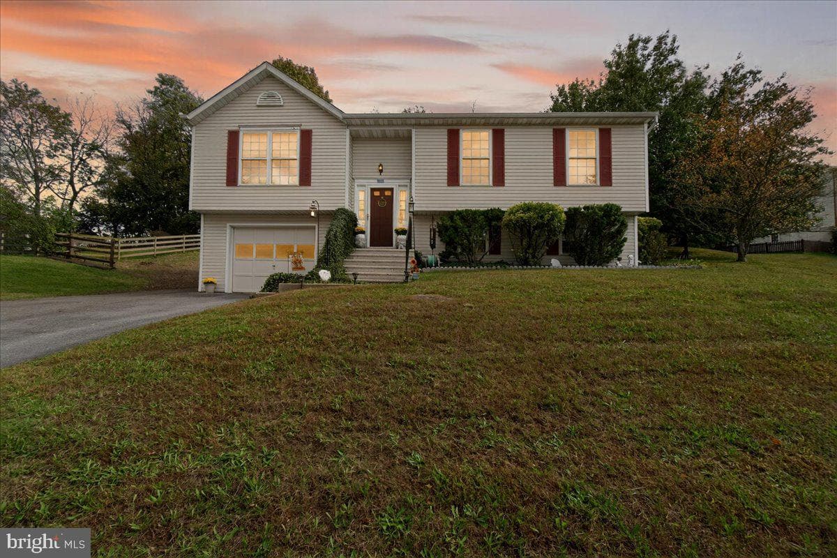 1103 Midvale Avenue photo 35