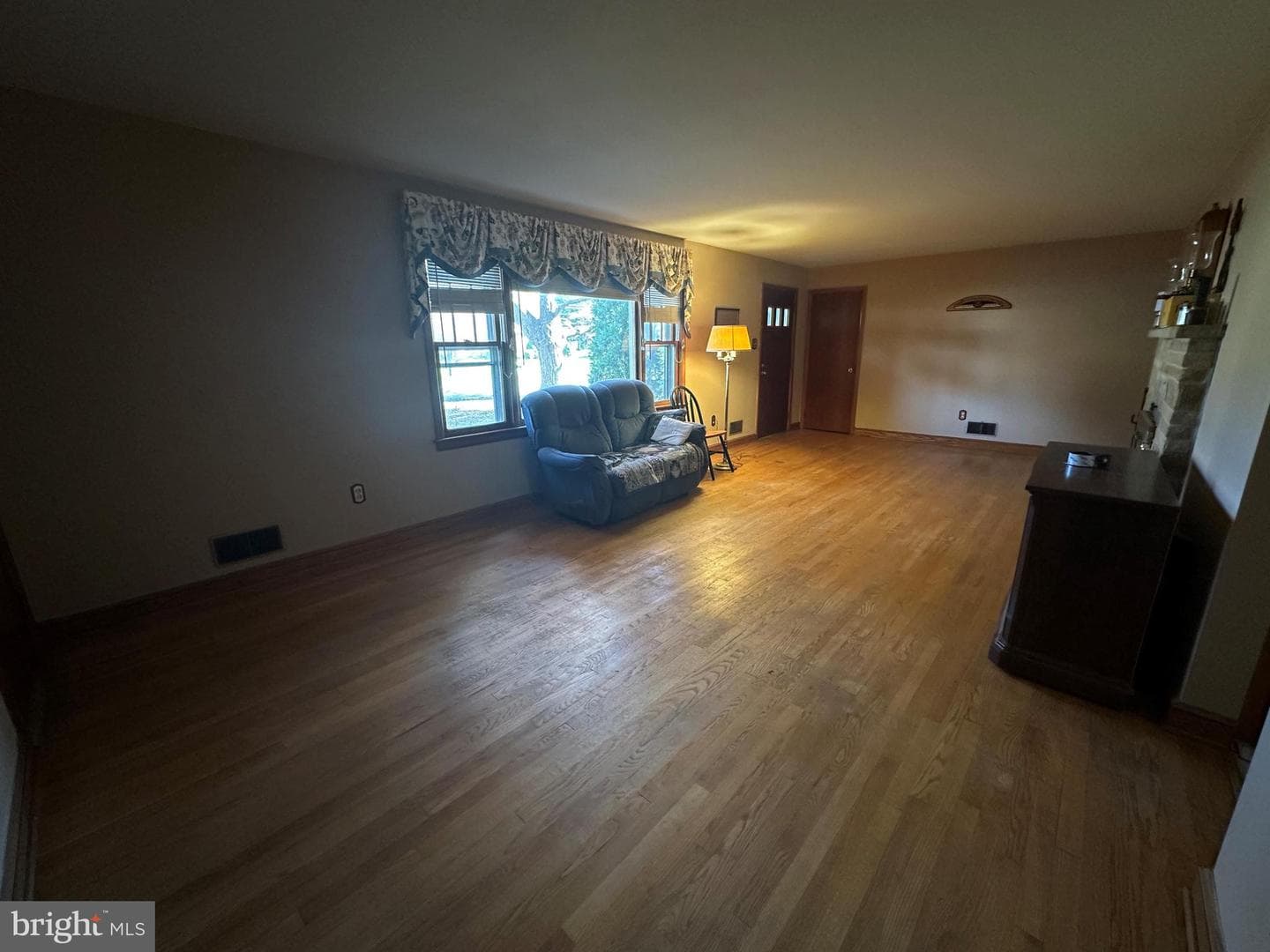 10 Linden Boulevard photo 29