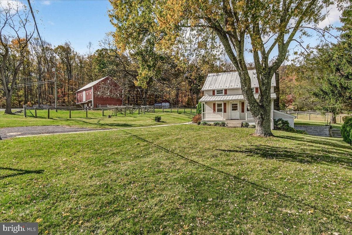 11804 Pleasant Walk Road photo 8