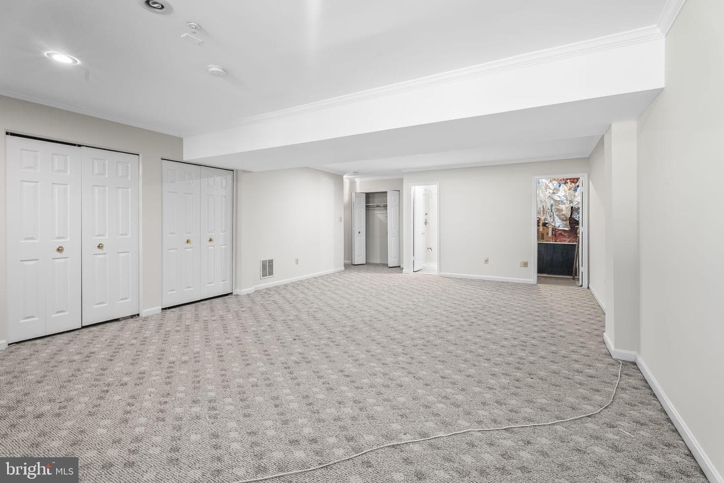 5770 Katsura Court photo 19