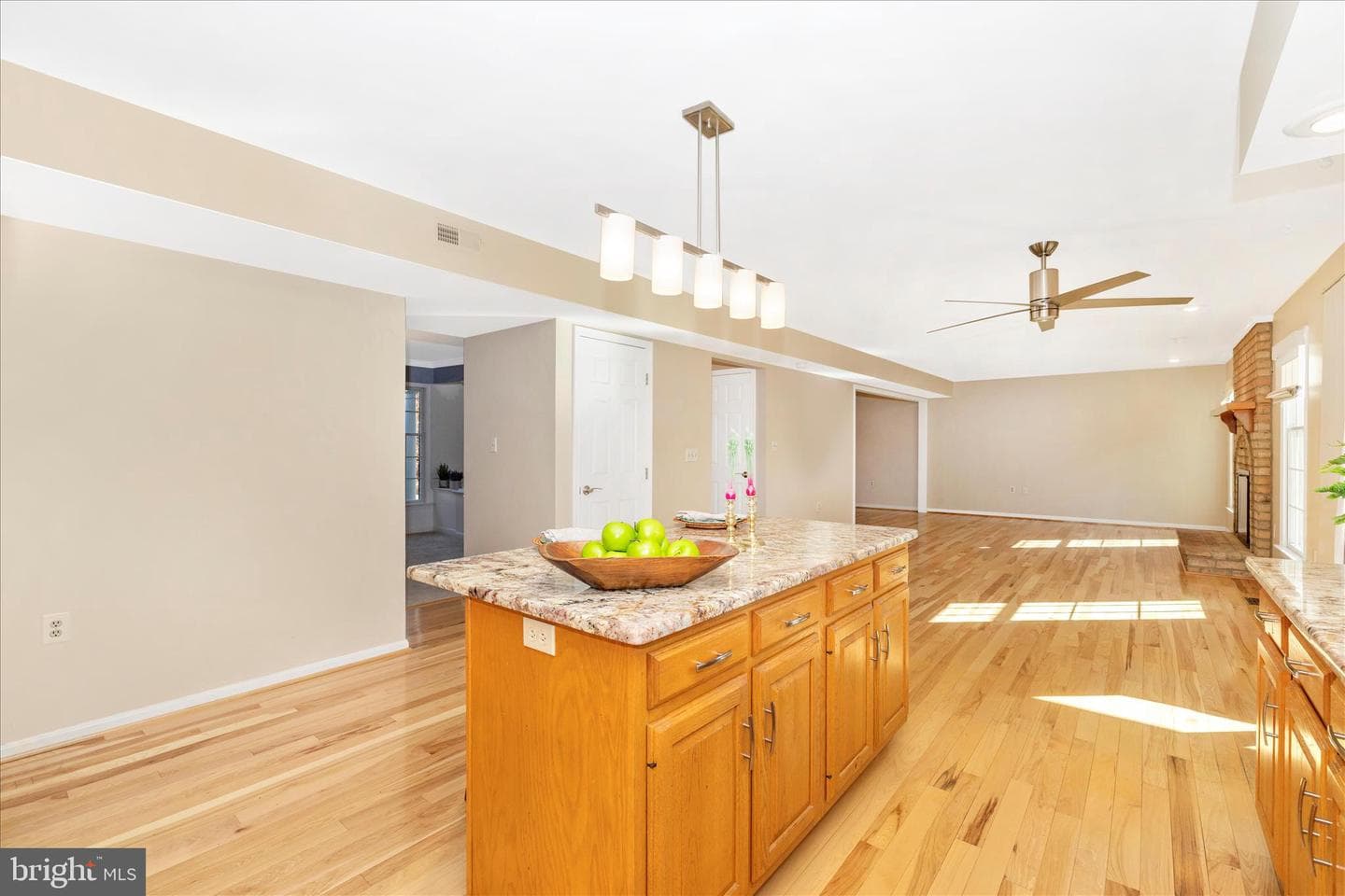 8217 Glen Heather Drive photo 18