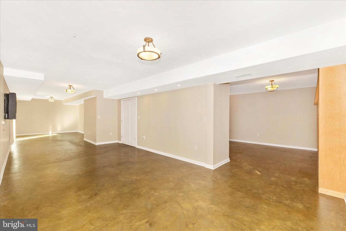 8217 Glen Heather Drive photo 41