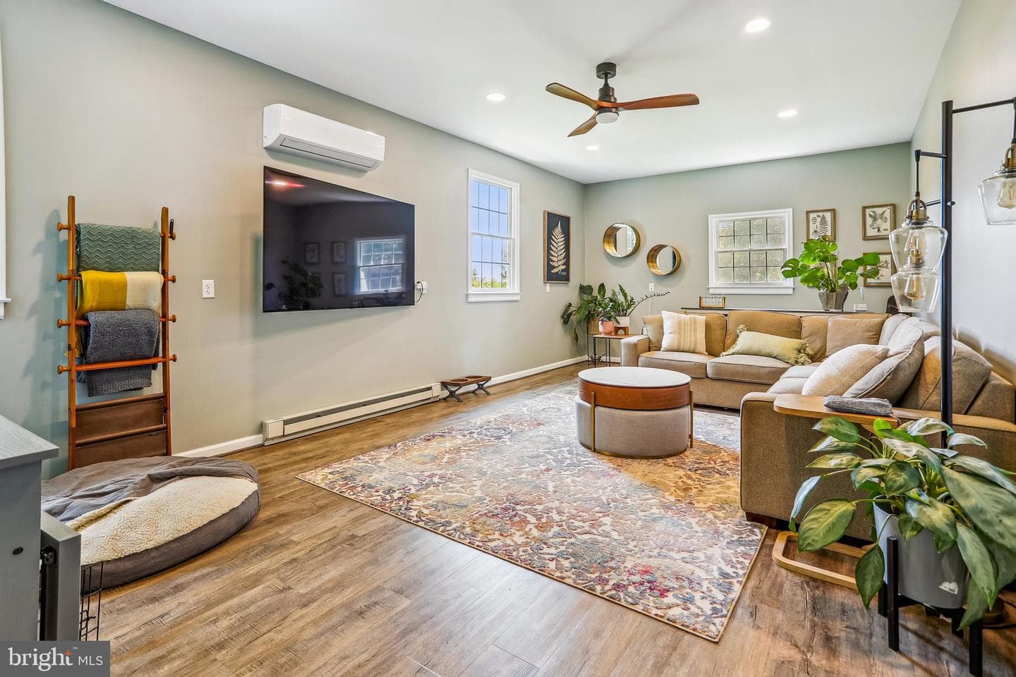 8730 Mapleville photo 22