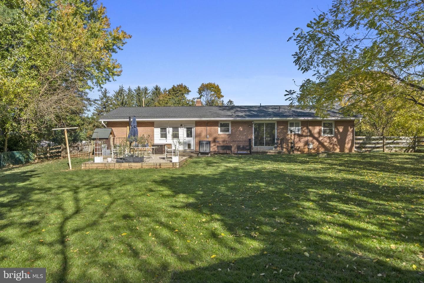 2805 Raleigh Road photo 7