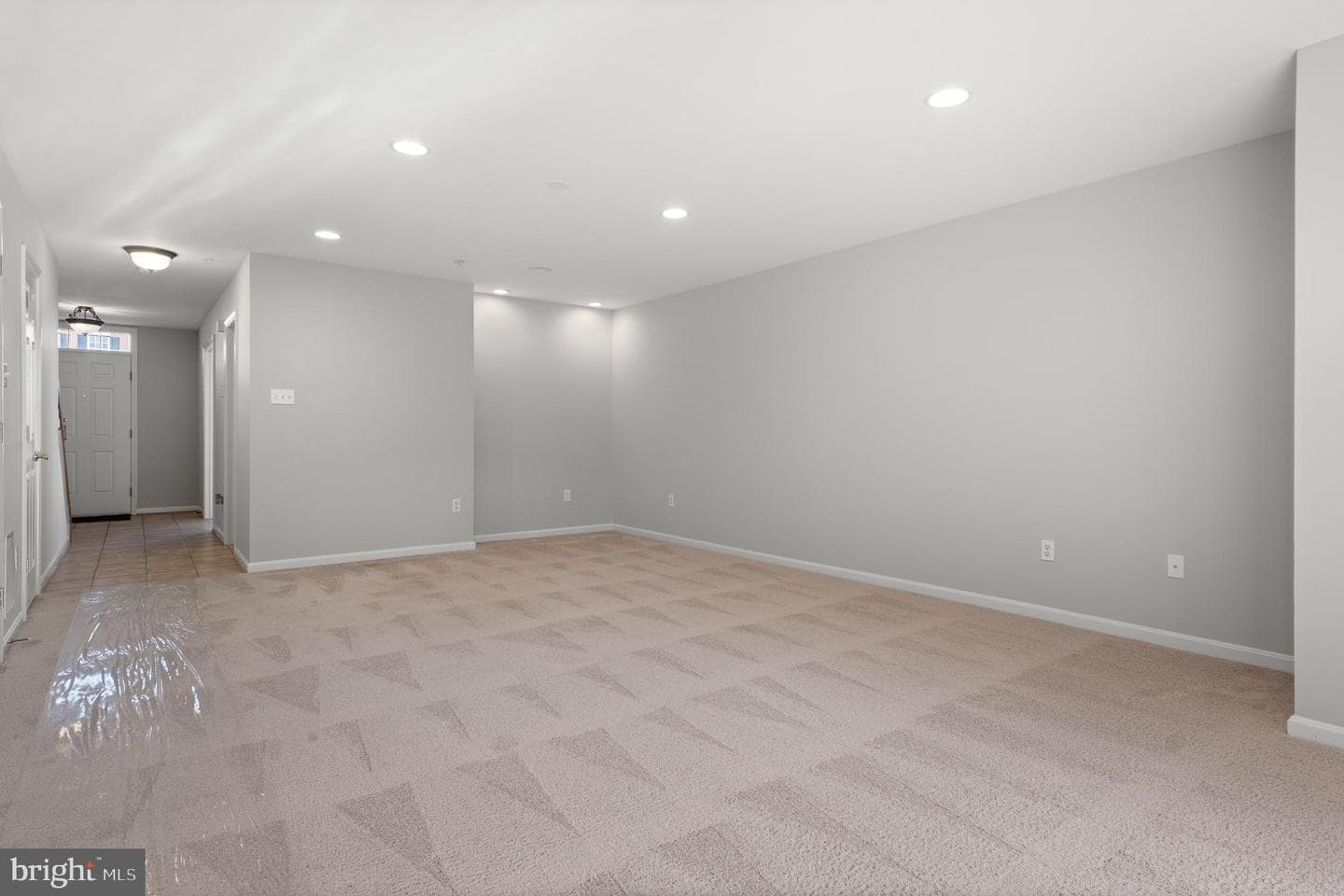 511 Ellison Court photo 11