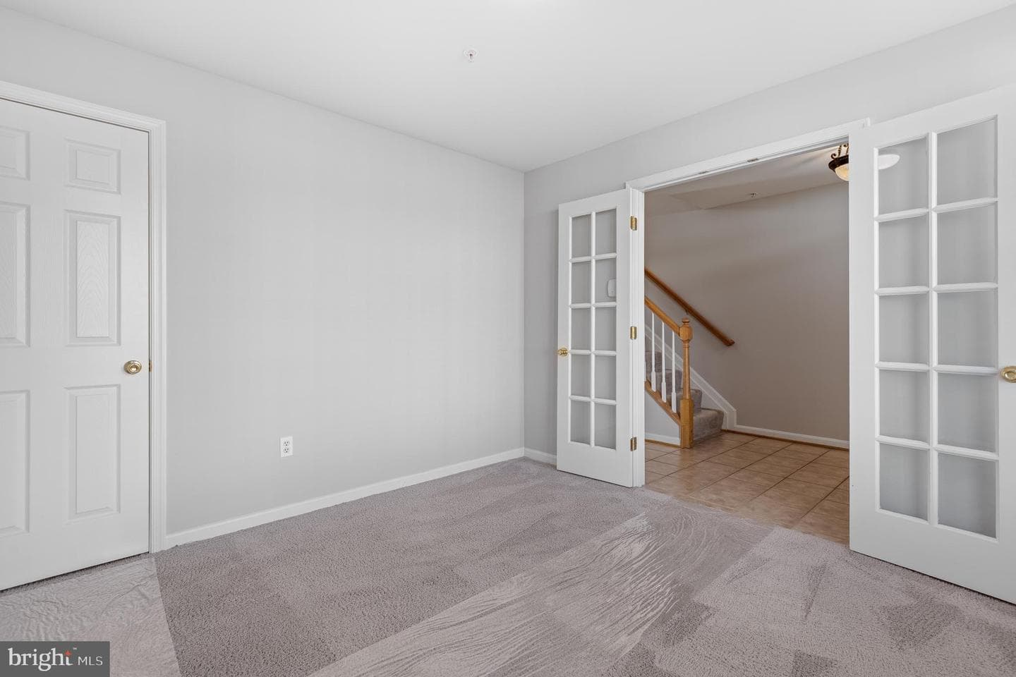 511 Ellison Court photo 4