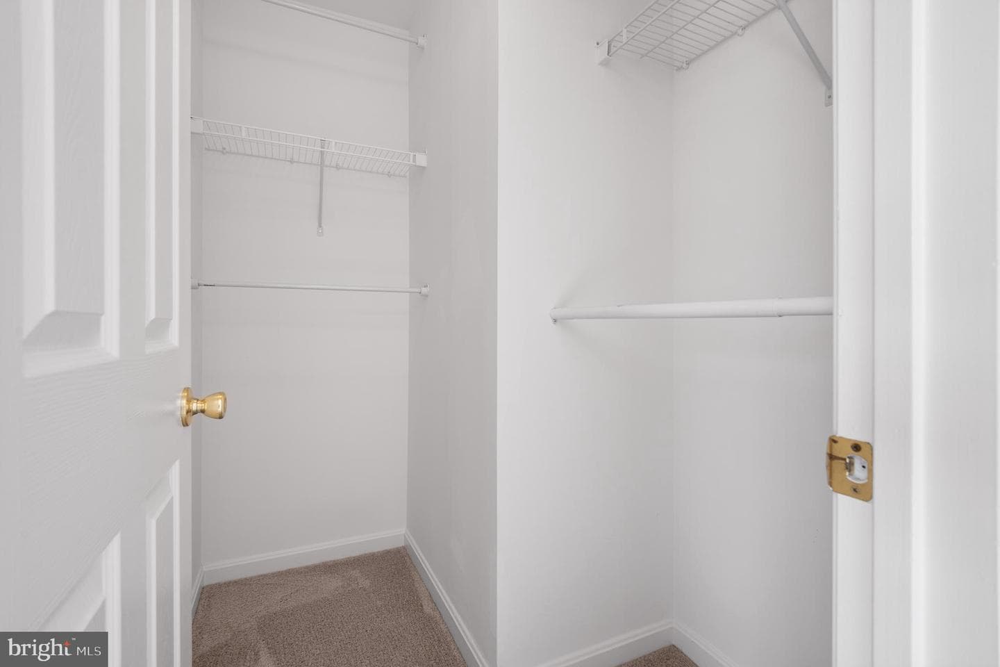 511 Ellison Court photo 42