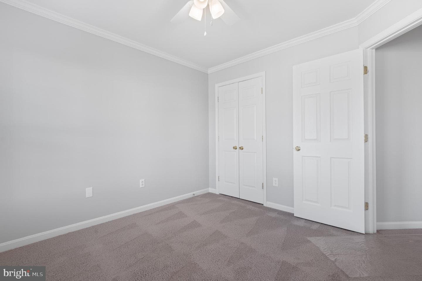 511 Ellison Court photo 53