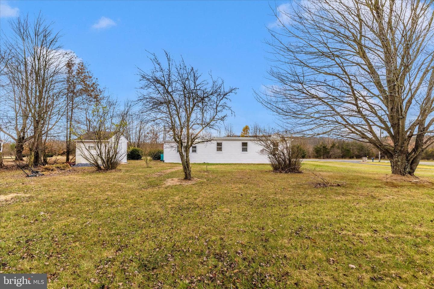 8128 Apples Church Road photo 57