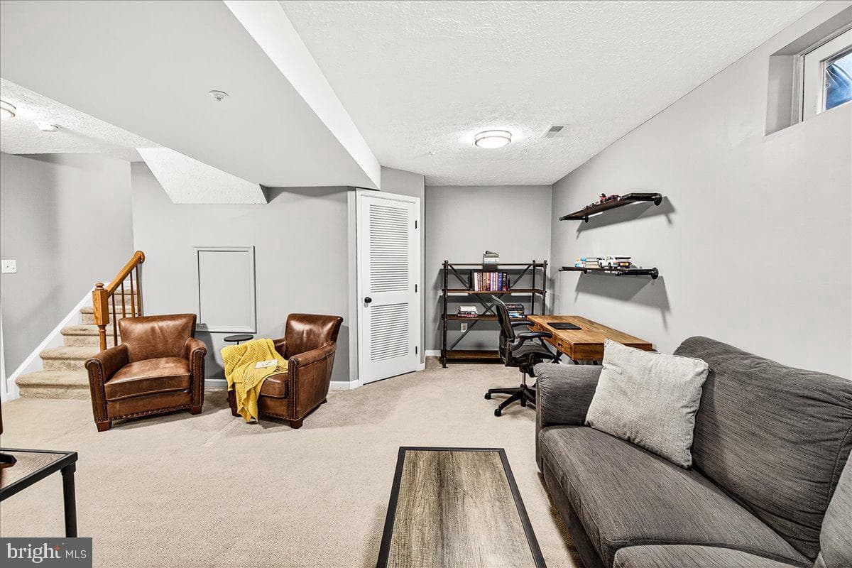 1643 Coopers Way photo 27