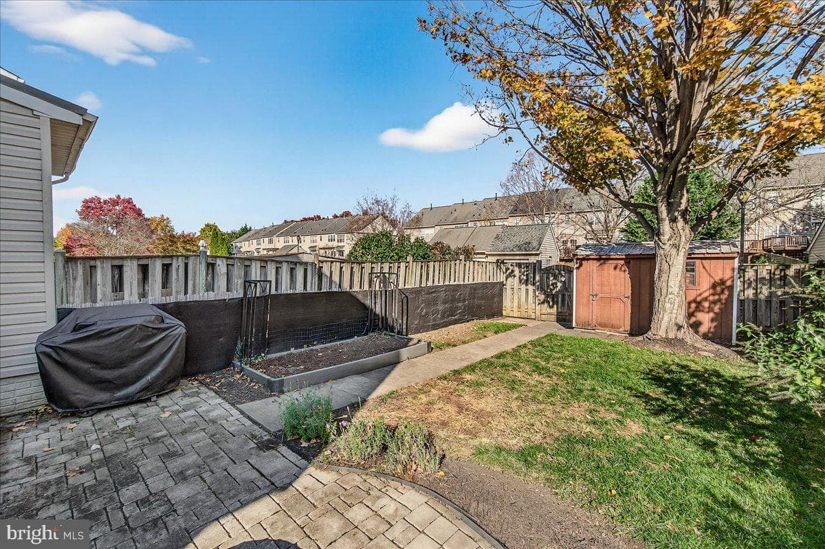 1643 Coopers Way photo 32