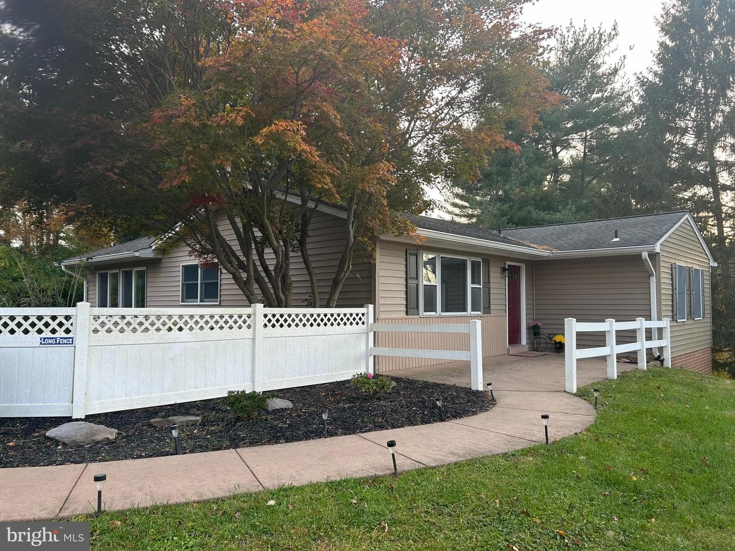 3010 White Pine Drive photo 1