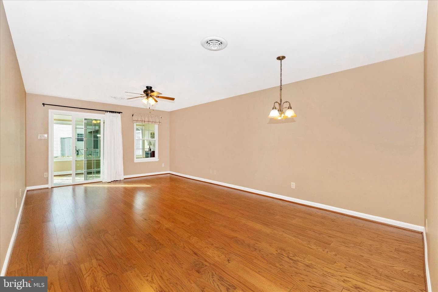 6905 Chokeberry Court photo 10