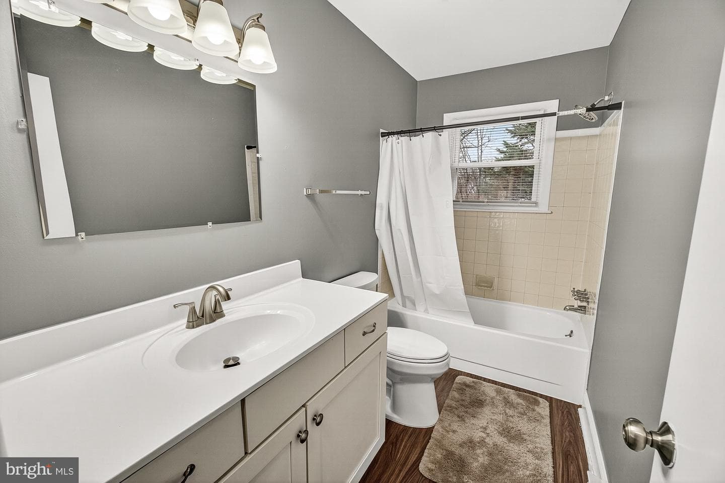 1510 Havilland Place photo 17