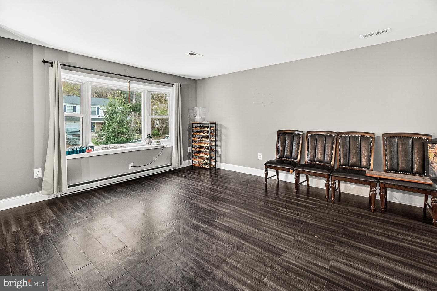 1510 Havilland Place photo 5