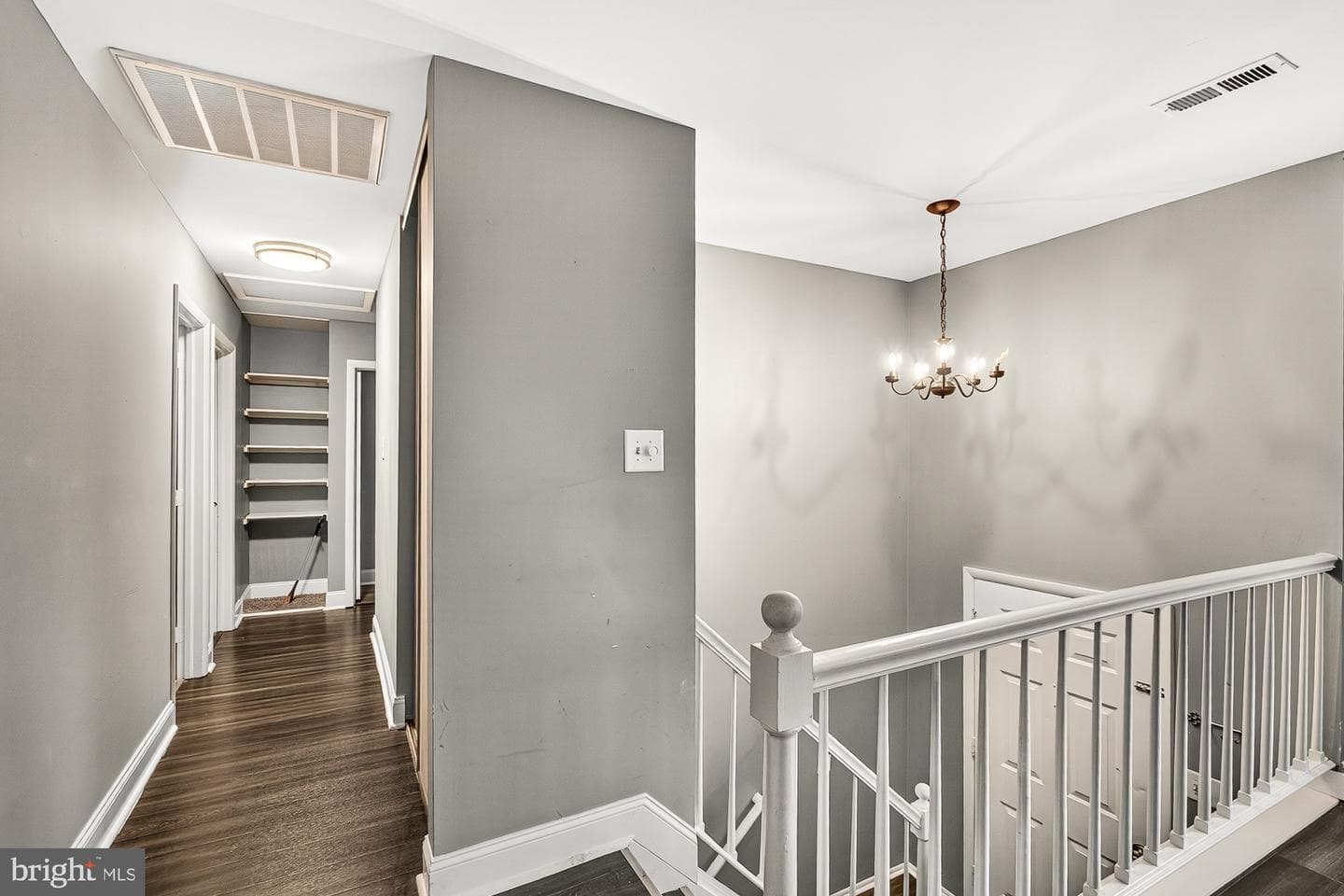 1510 Havilland Place photo 7