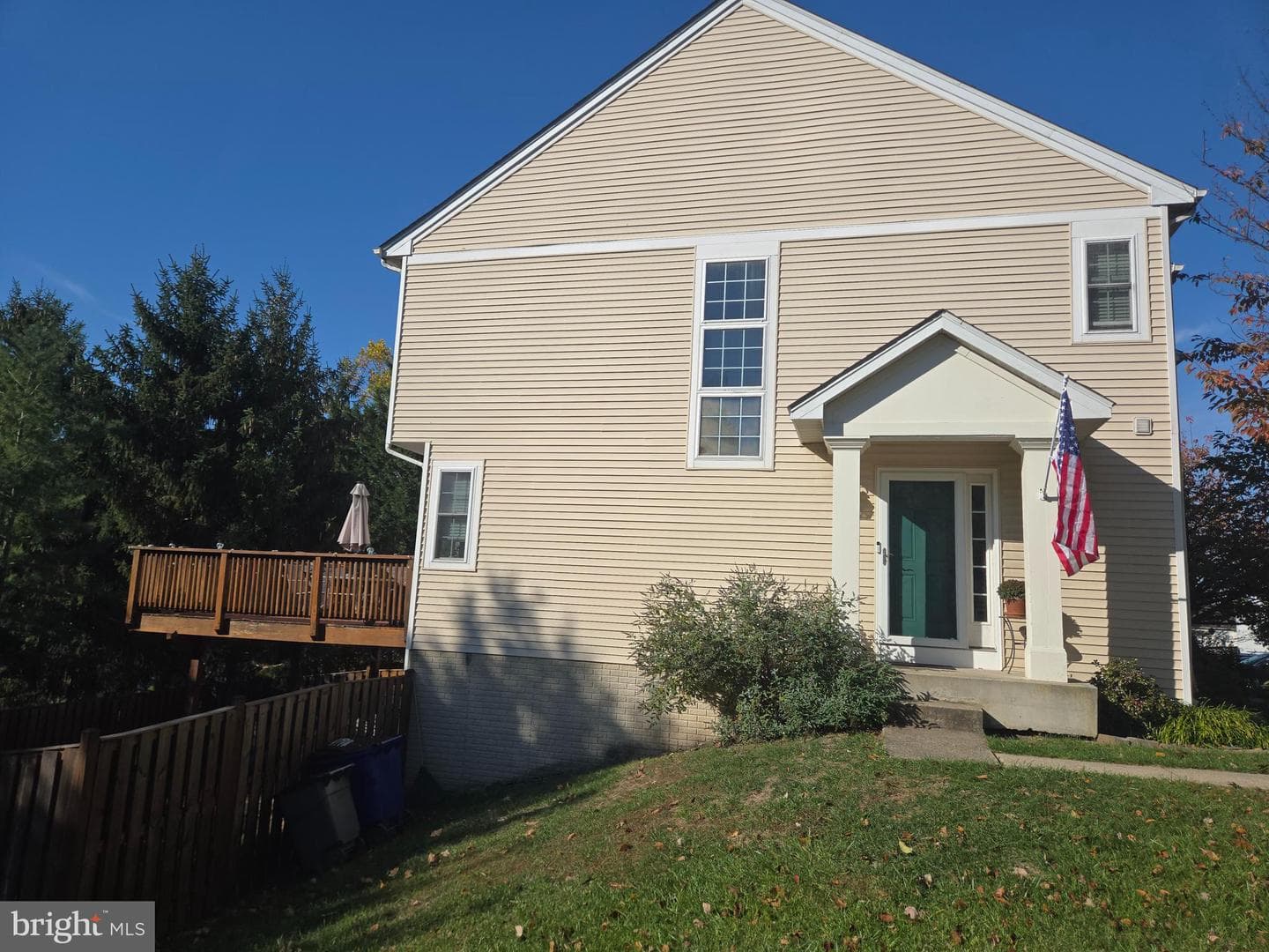 9113 Ridgefield Lane photo 2